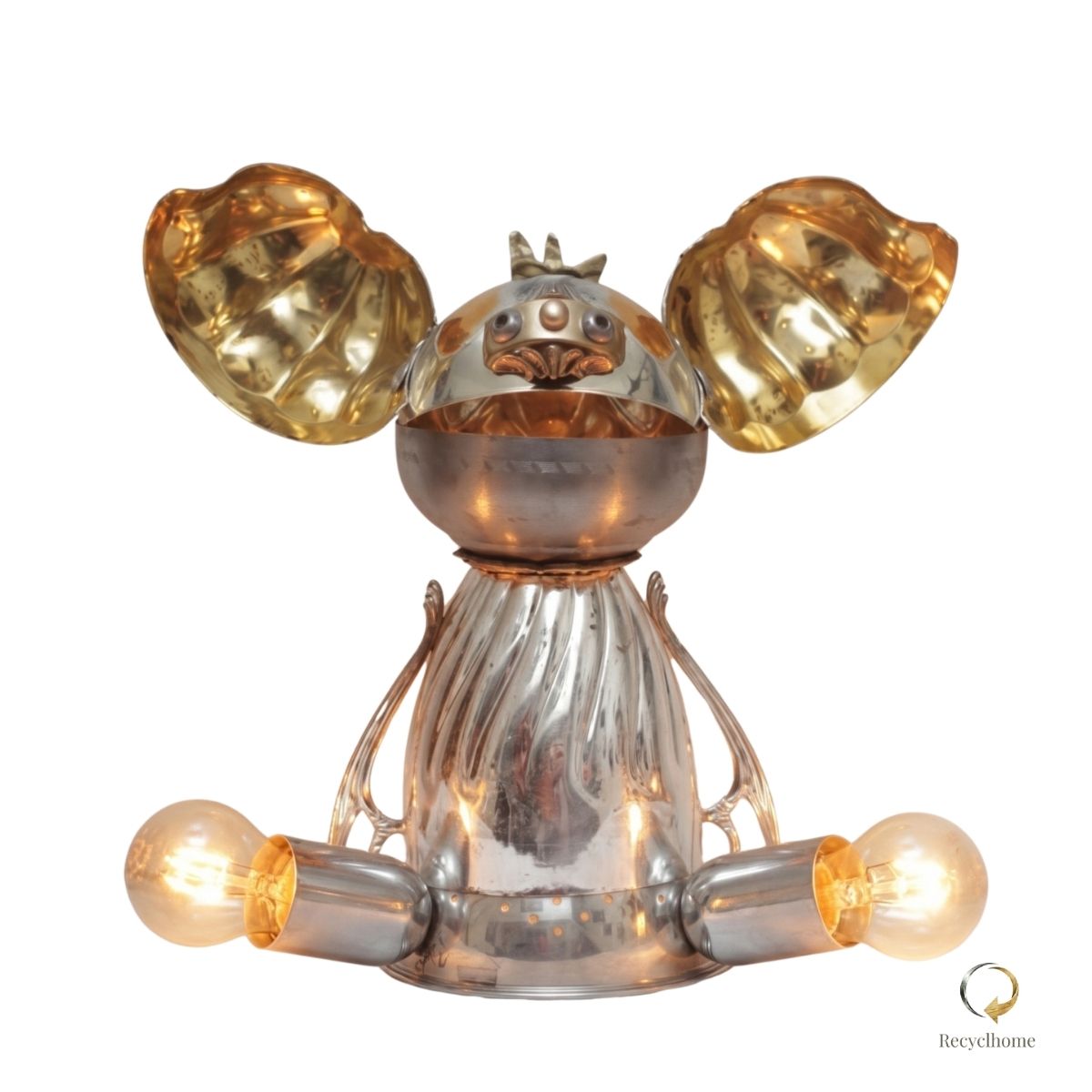 Lampe Stitchlight en métal recyclé, pièce unique faite main en France