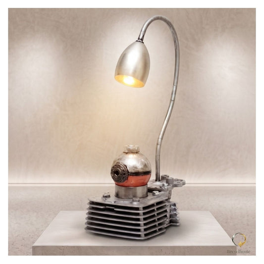 Poket Ball, luminaire en métal recyclé fait main par Recyclhome
