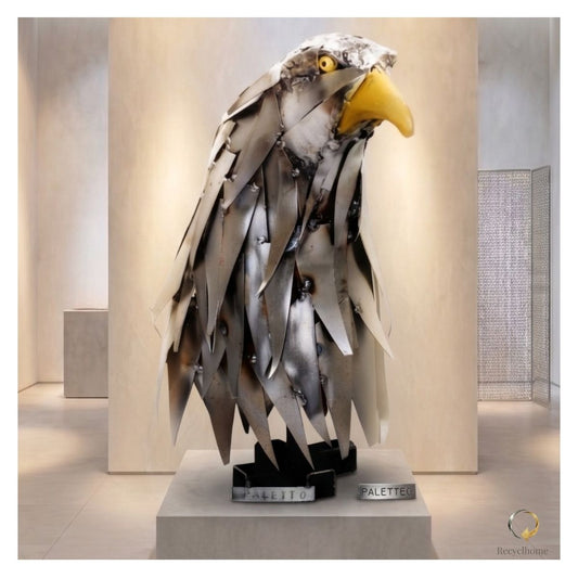 Le buste de l'aigle, sculpture en métal recyclé fait main par Recyclhome